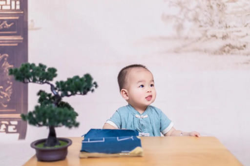 荣成宝宝总是抠鼻子 荣成宝宝总是抠鼻子